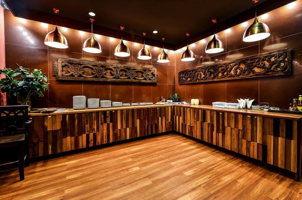 Lap Roi Karon Beachfront By Shanaya Luaran gambar