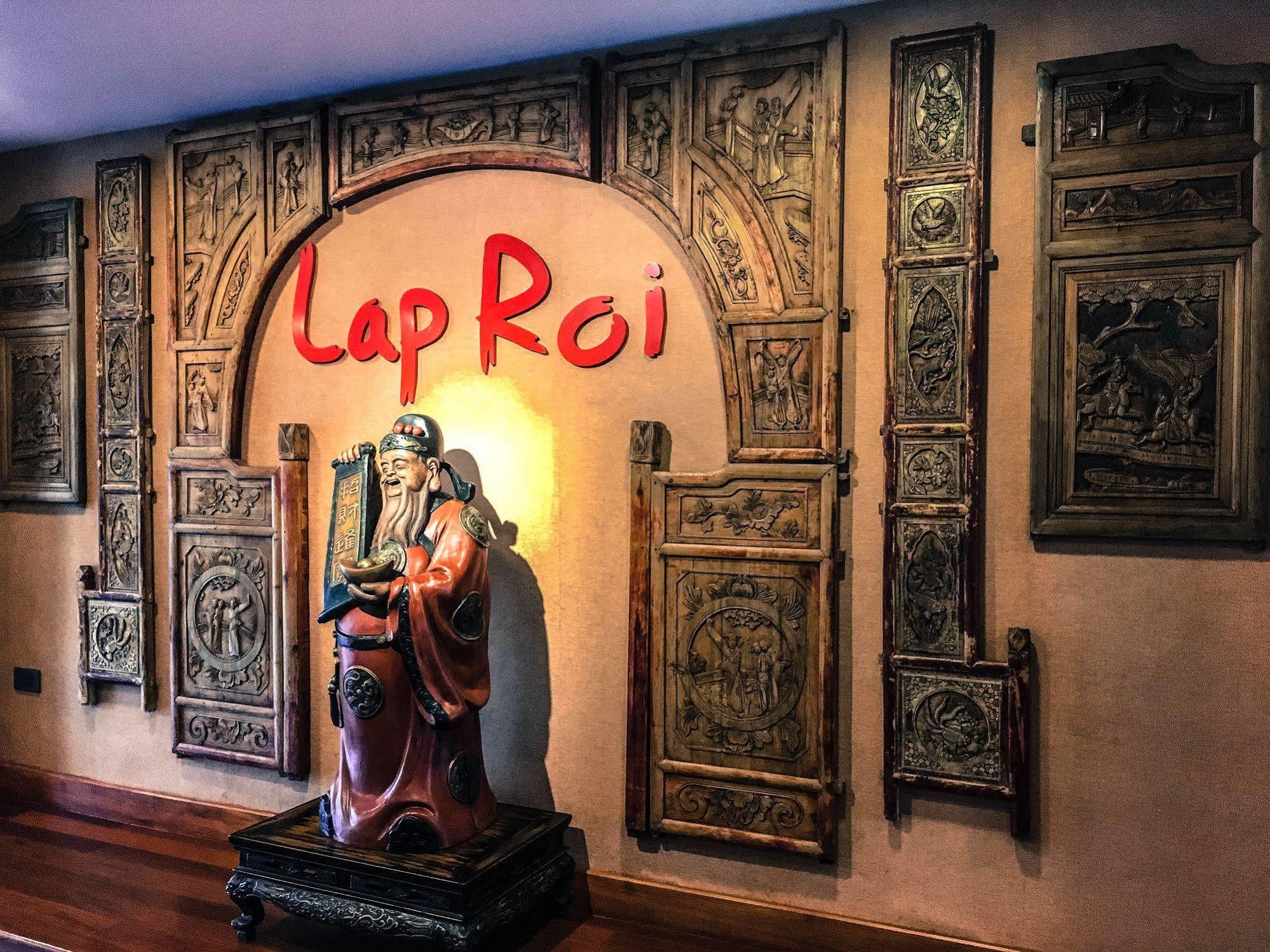 Lap Roi Karon Beachfront By Shanaya Luaran gambar