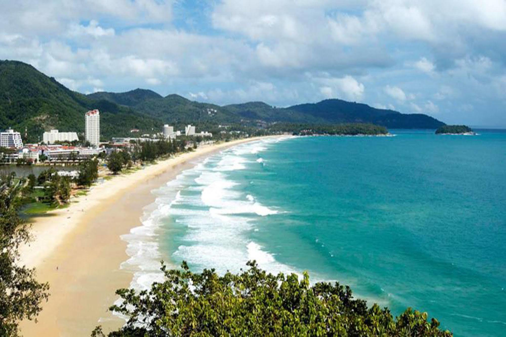 Lap Roi Karon Beachfront By Shanaya Luaran gambar