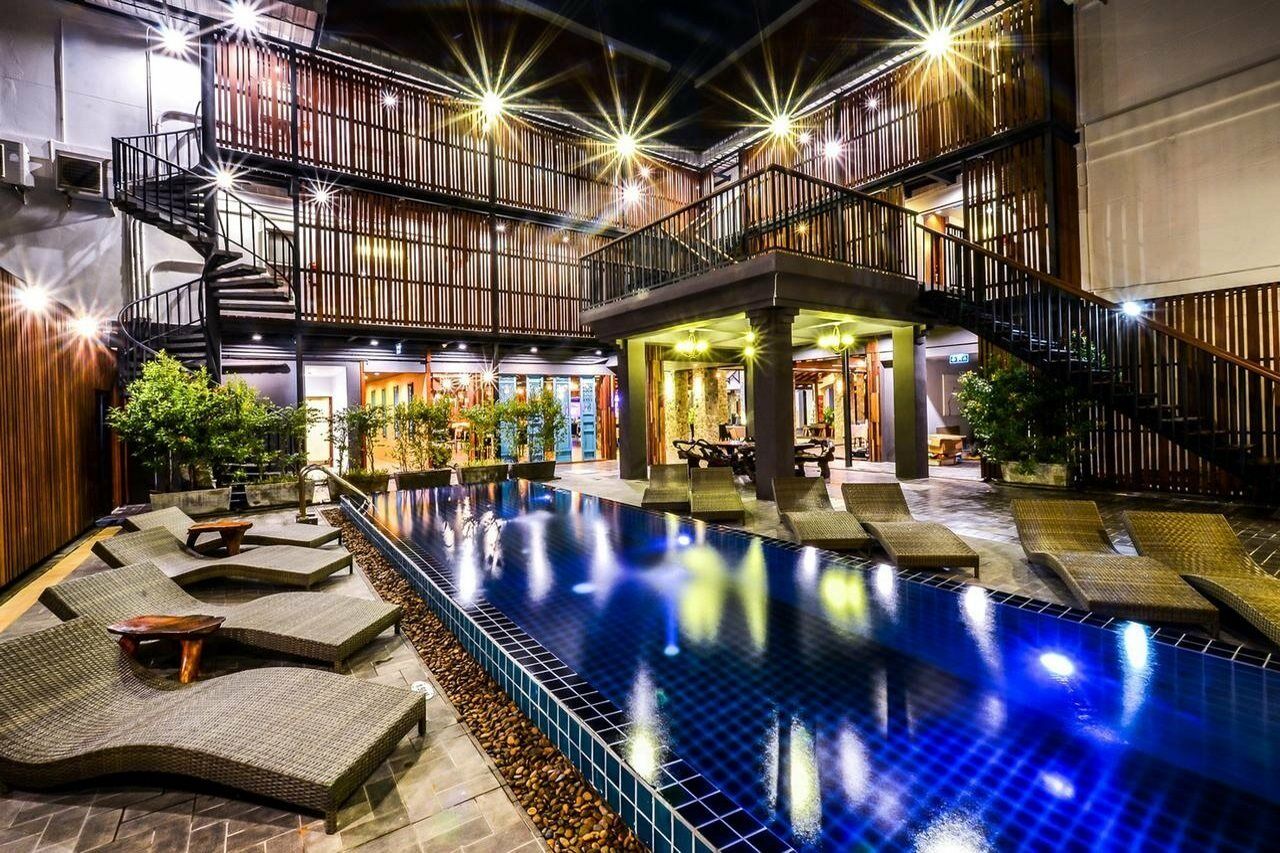 Lap Roi Karon Beachfront By Shanaya Luaran gambar